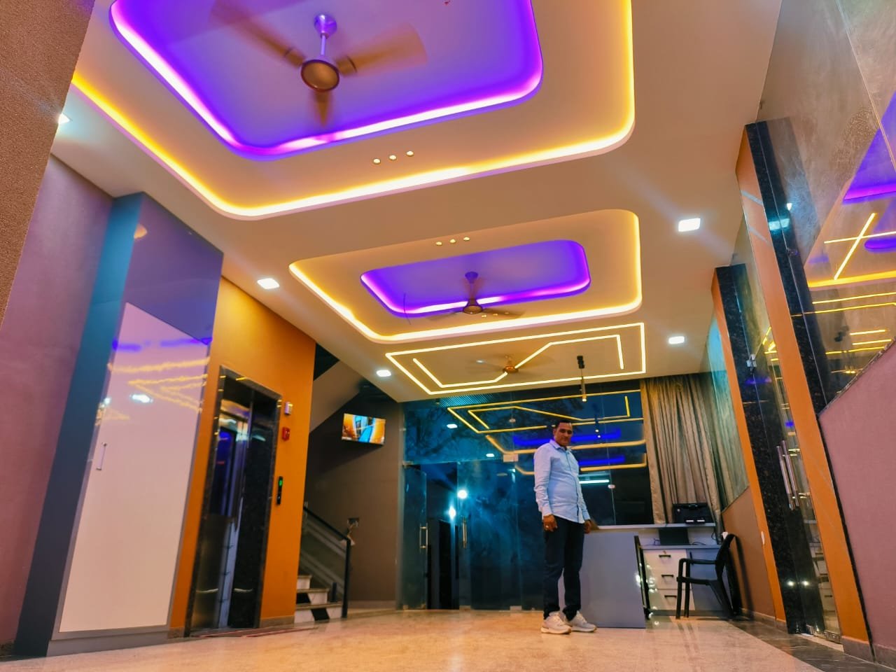 Krishna Dream Hotel