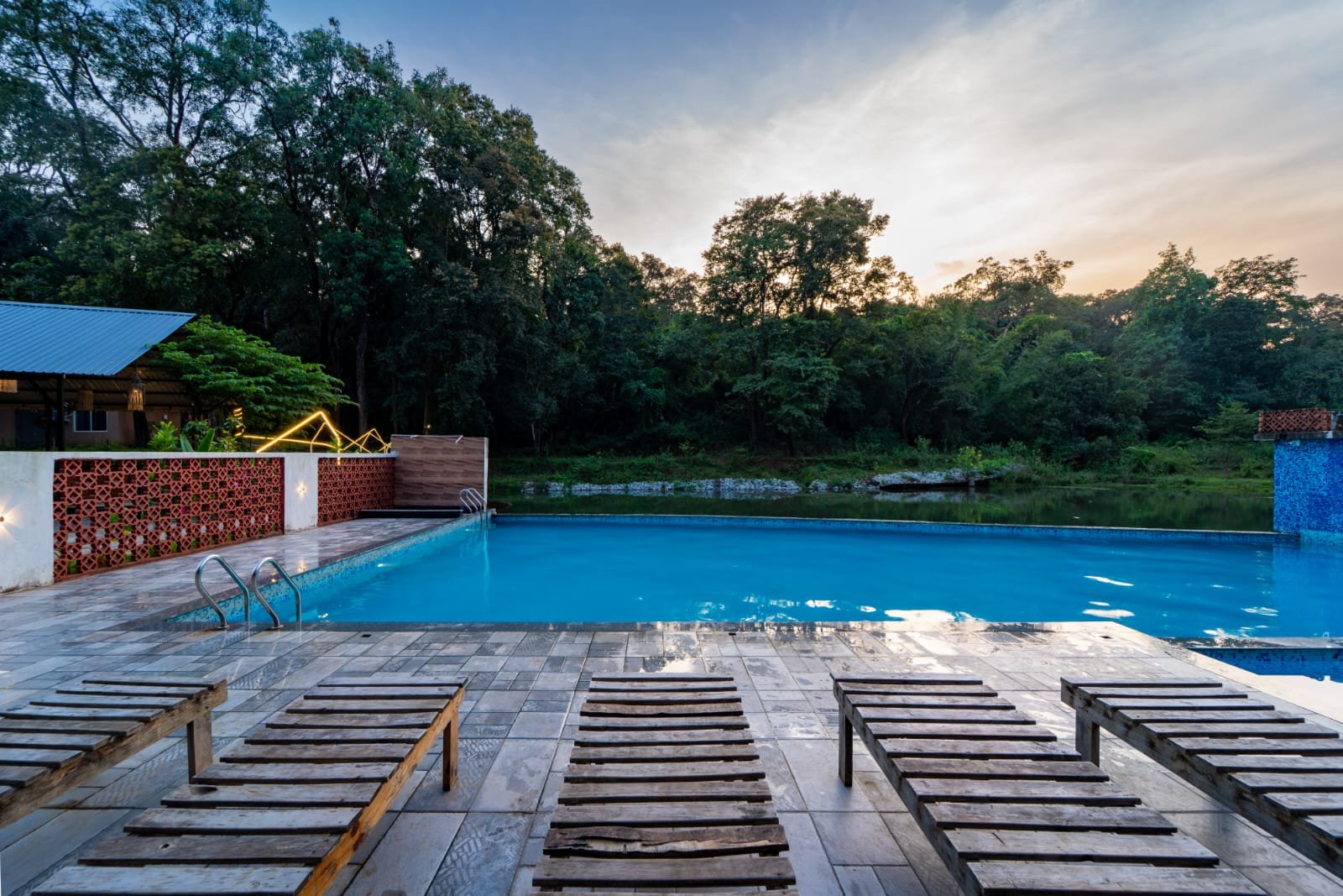 Jungle Resort