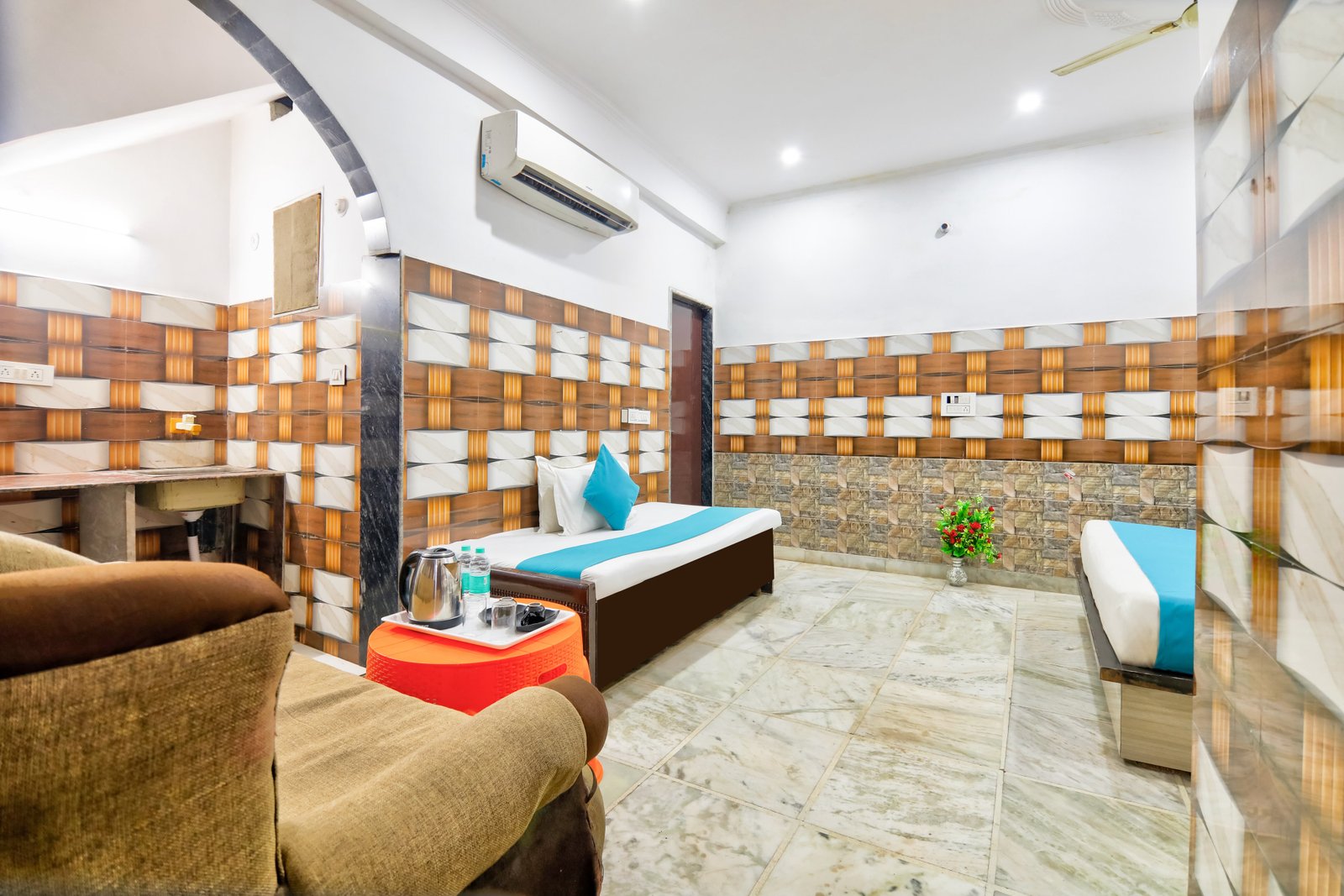 Deluxe suite premium standard