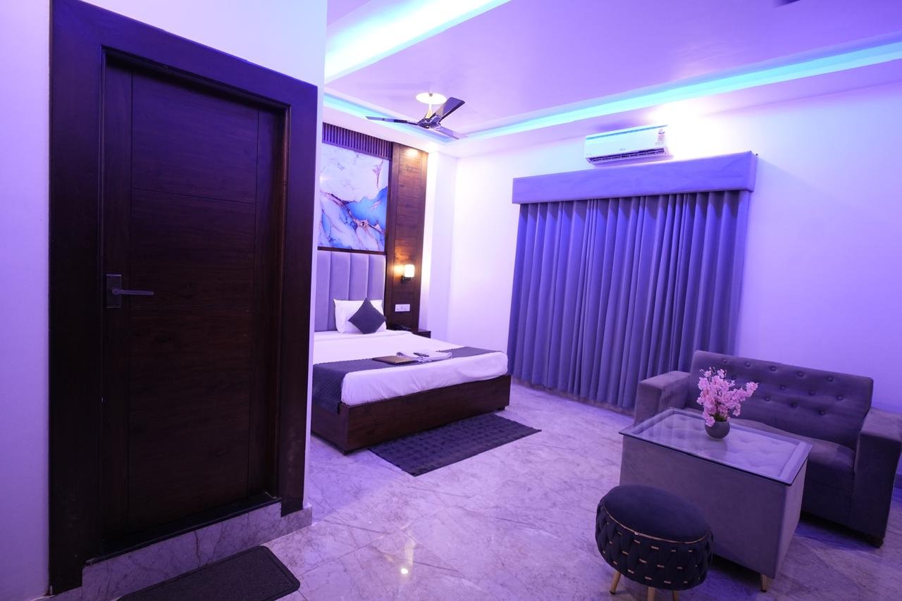 Super Deluxe - Super Deluxe  Room