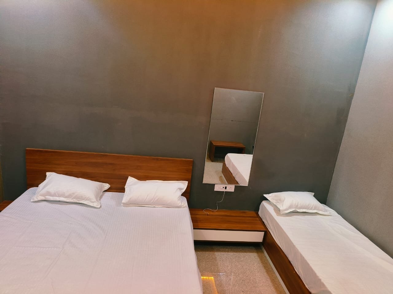 Standard - Triple bed  room