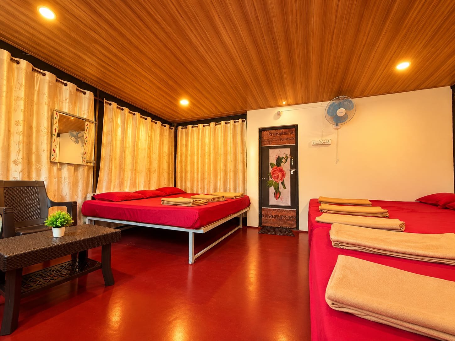 Suite - Commando Cottage